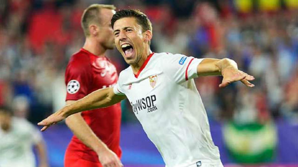 Lenglet en un partido con el Sevilla