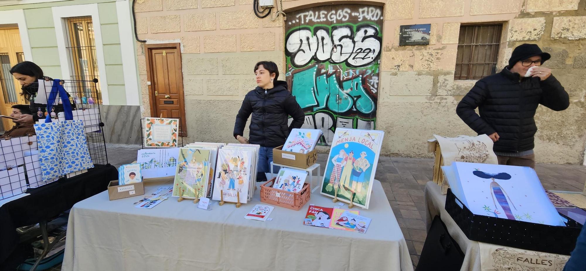 Benimaclet inaugura la Navidad con un Mercado de Artesanía