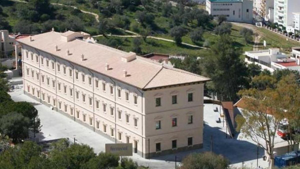 Antigua Comandancia Militar, donde se ubica el archivo del Consell y la UIB.