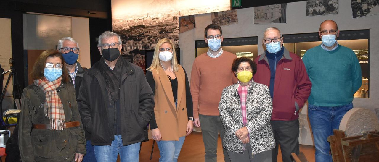 La celebración del 20 aniversario del Museo de Petrer con sus protagonistas.