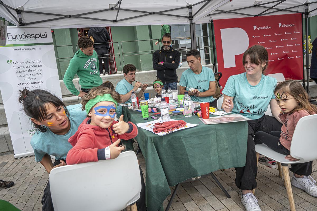 Fiesta solidaria de El Periódico en favor de Fundesplai en el Tibidabo