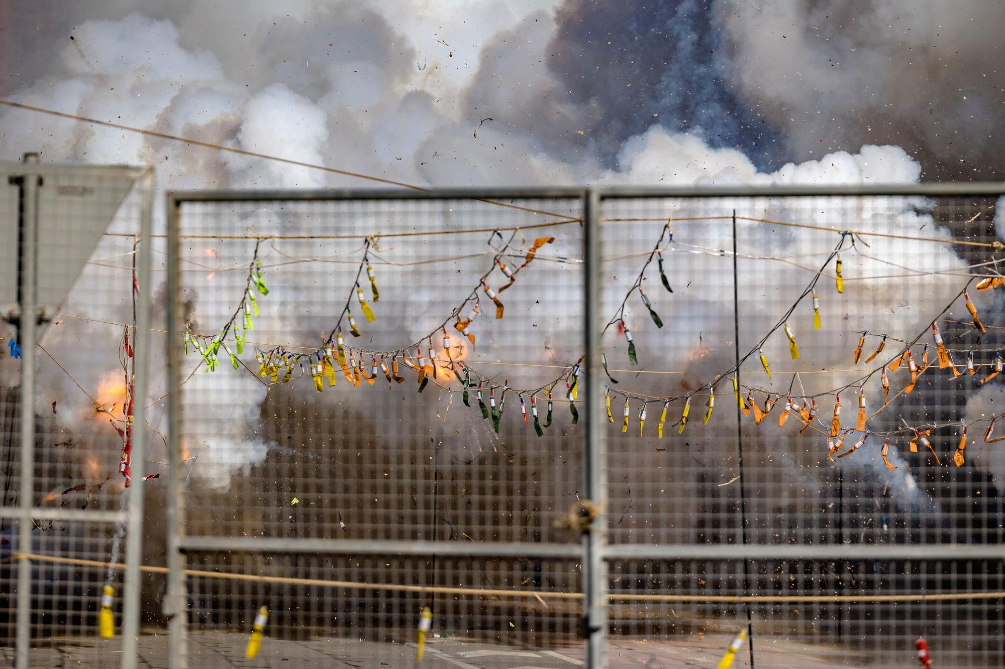 Mascletà en las Fiestas Patronales de Benidorm