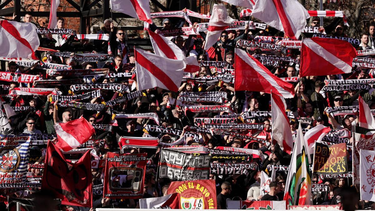 El Rayo Vallecano llama a las puertas de Europa una década después