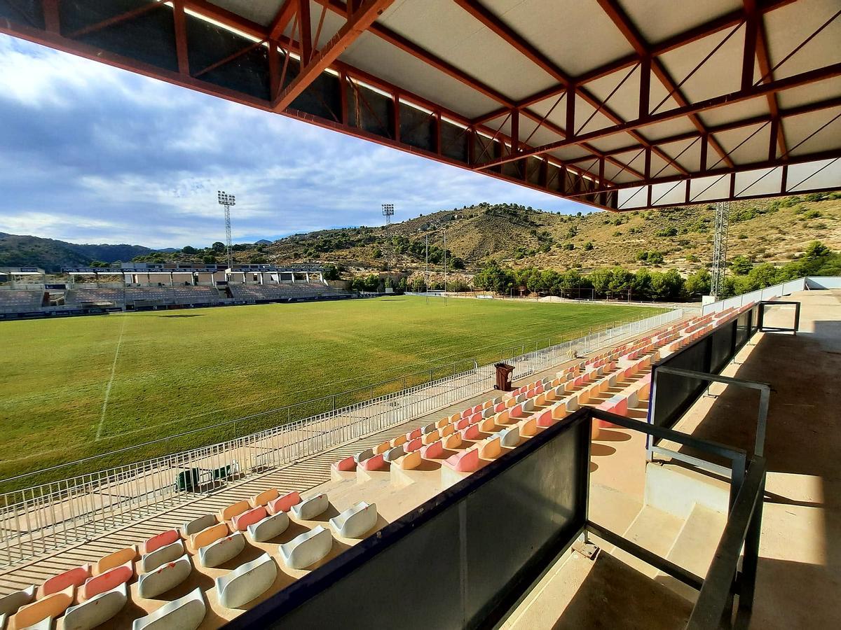 La Federación Española de Rugby ha considerado que el Estadio de Rugby de la Vila Joiosa reúne todas las condiciones para albergar este encuentro.