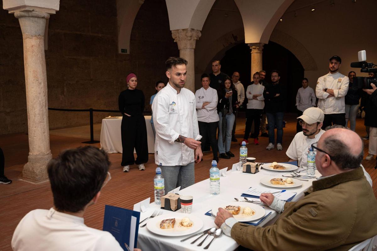 Cecilio Cordero presenta su Torrija 'Santa bendita'