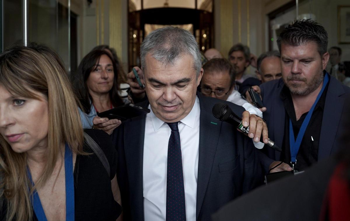 Koldo, Ábalos i Cerdán: així reconstrueix l’UCO 12 anys d’una relació que va derivar en presumpta trama de corrupció Koldo, Ábalos i Cerdán: així reconstrueix l’UCO 12 anys d’una relació que va derivar en presumpta trama de corrupció