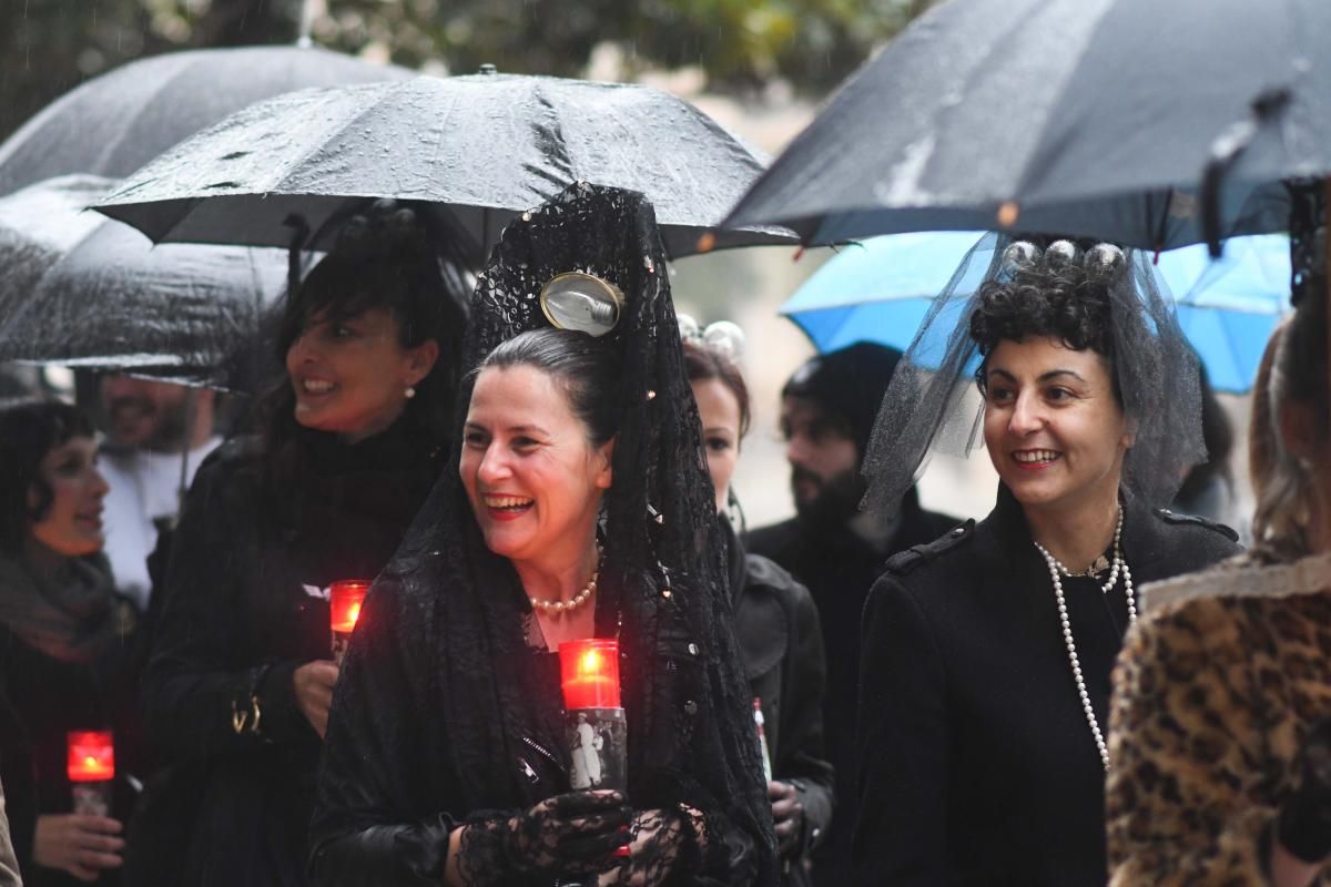 PROCESIÓN DE LAS BOMBILLAS