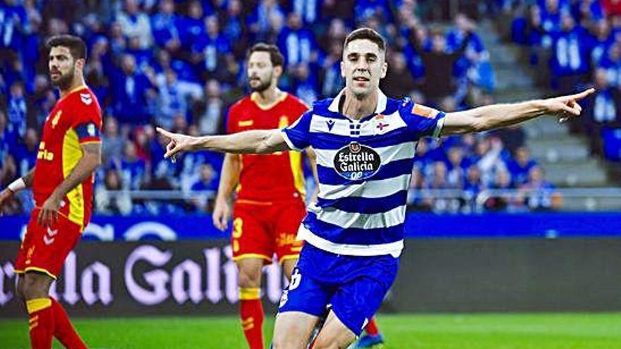 Sabin Merino celebra el gol que anotó contra Las Palmas, el cuarto consecutivo de su cuenta particular.