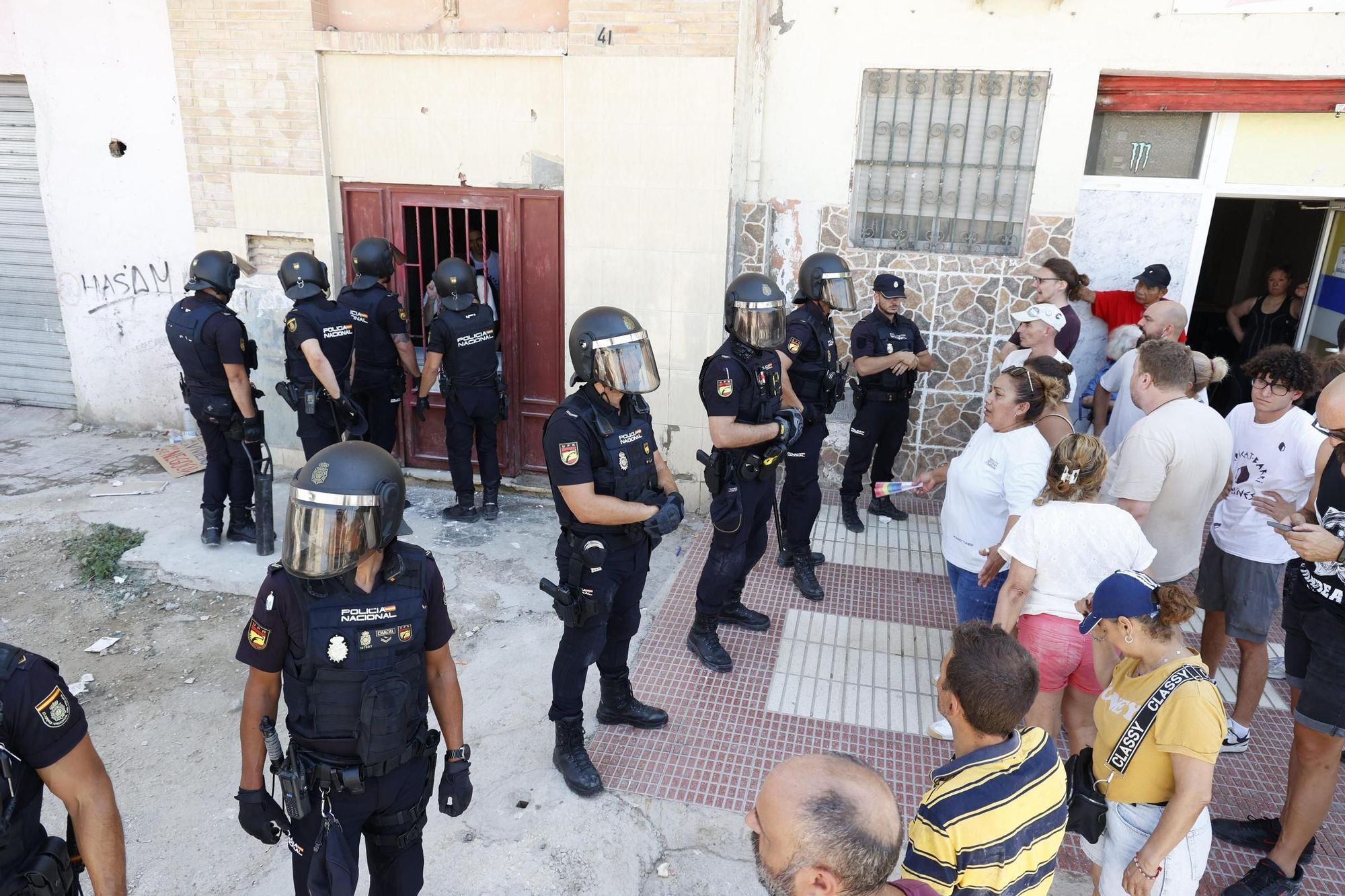 Desahucio en el barrio de Nou Alacant