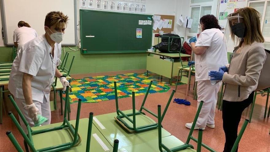 Asociaciones de padres de Oviedo y Gijón, dispuestas a llevar al juez las aulas internivel