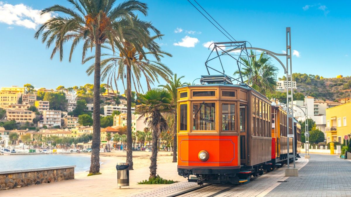 “Vuelta Isla”, la travesía que combina historia y mar en un solo día