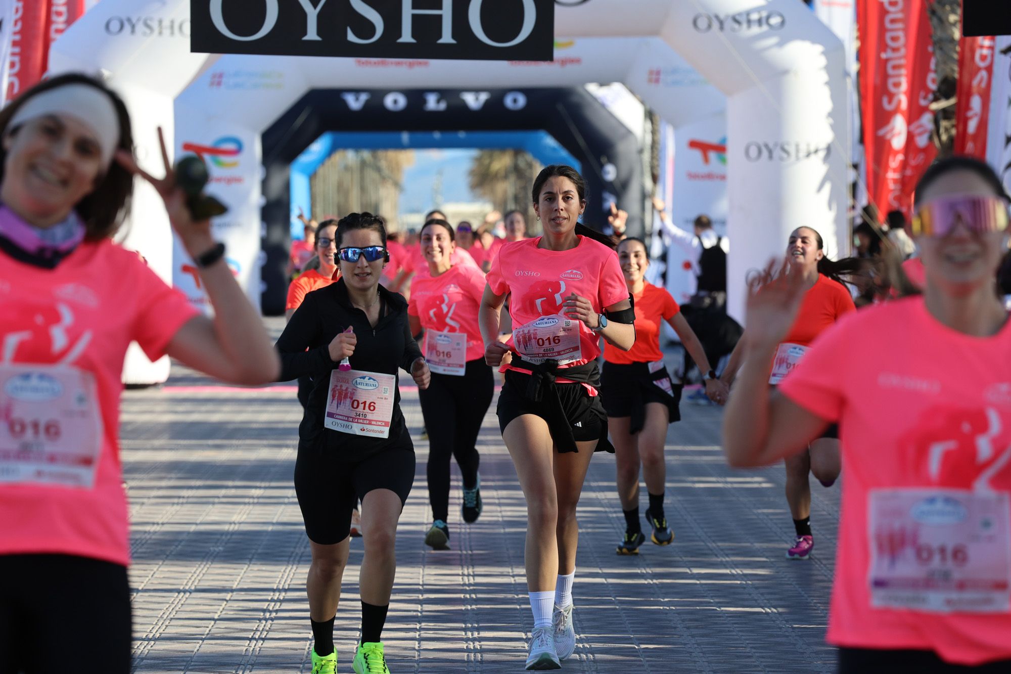 Carrera de la Mujer 2025: Las mejores imágenes del evento