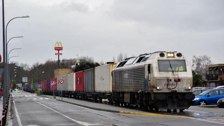 La inversión más onerosa del Puerto de Vilagarcía: tres años sin tráfico ferroviario