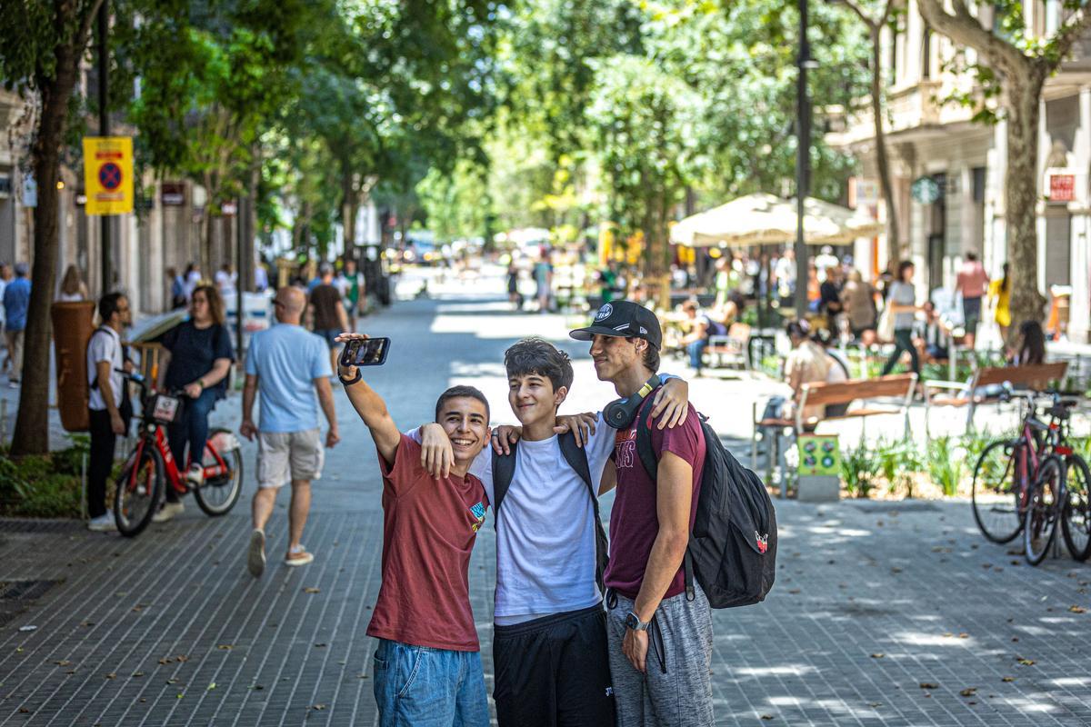 Escenas inesperadas de la Superilla del Eixample