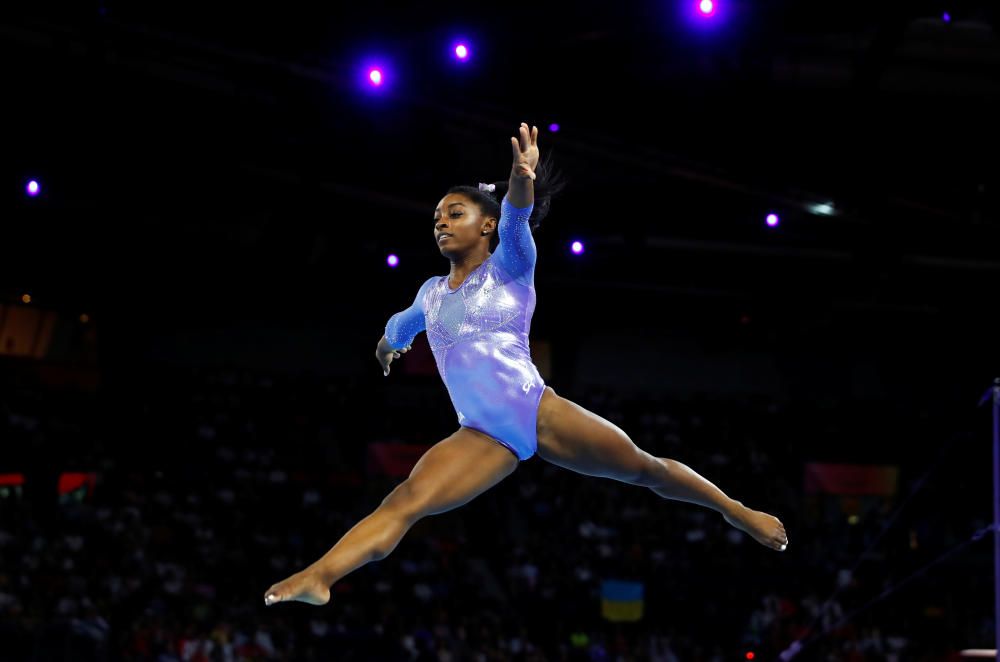 Simone Biles supera el récord de medallas de Vitali Scherbo en los Mundialesli  Scherbo en los Mundiales