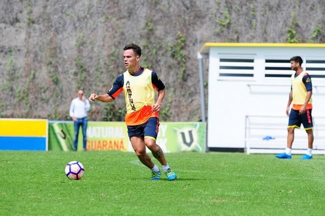 Entrenamienro de la UD Las Palmas previo a la ...