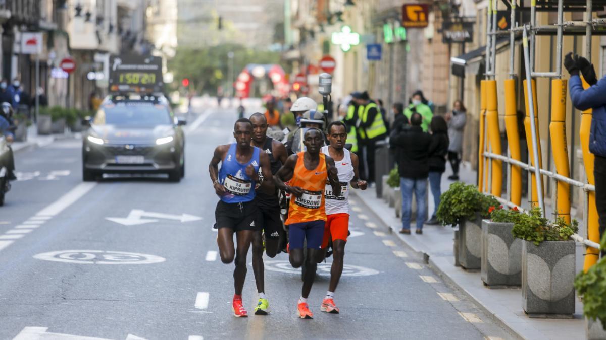 Maratón Valencia 2020: las imágenes del maratón y el Medio Maratón