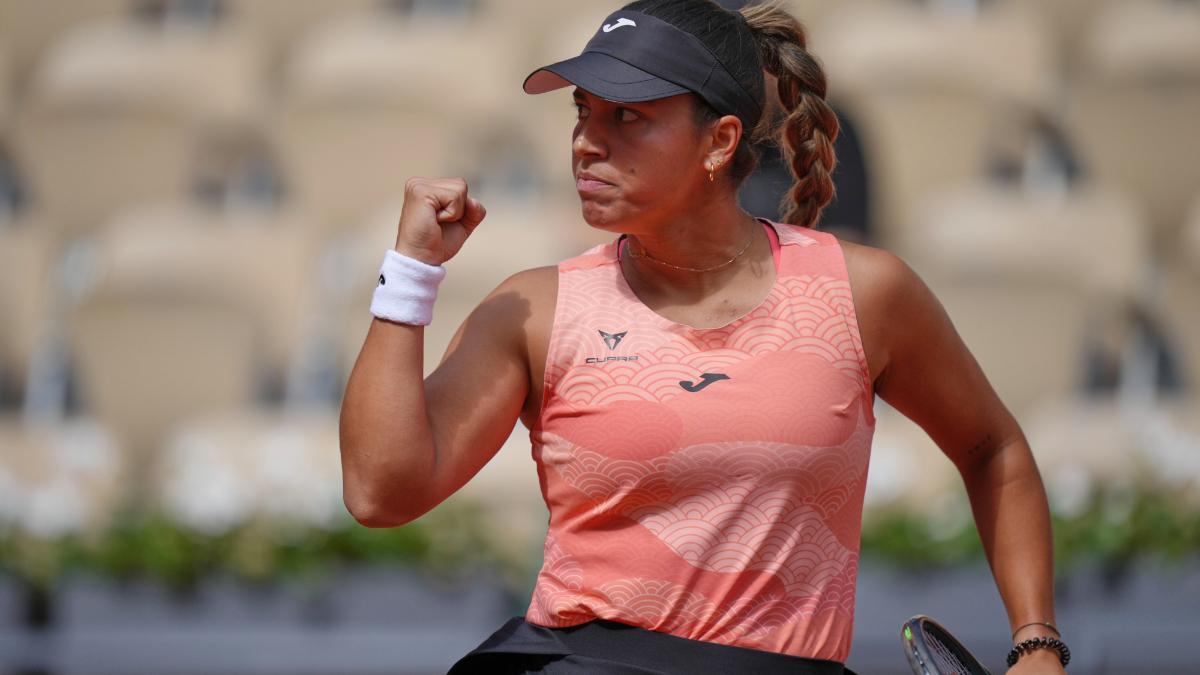 Jéssica Bouzas, tenista: "És un orgull estar al costat de noms com els de Serena i Graf" Jéssica Bouzas, tenista: "És un orgull estar al costat de noms com els de Serena i Graf"