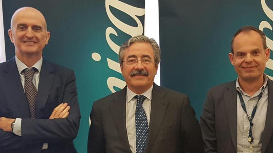 Diego Galmádez, Kim Faura y Vicente Gisbert, ayer.