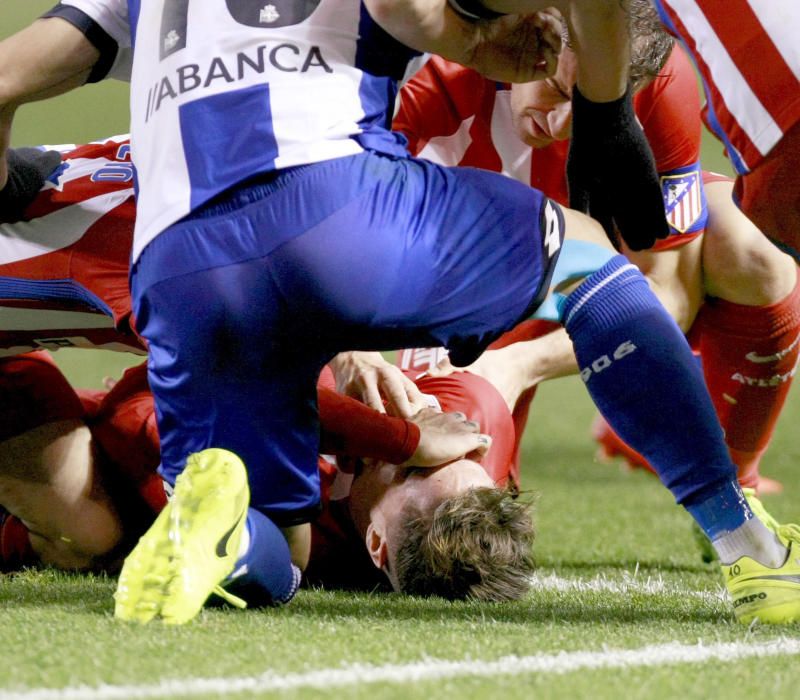 La secuencia del golpe de Fernando Torres en Riazor