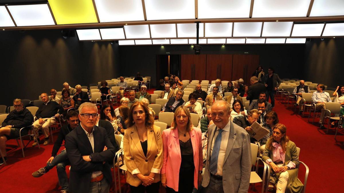 De izquierda a derecha,  Miguel  Presno, Pilar Jiménez, Inmaculada Rodríguez y Leopoldo Tolivar.