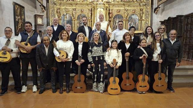 La Orquesta Laudística de Longares participó en las fiestas.