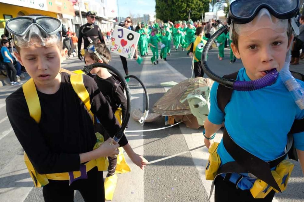 San Antonio se vuelca con el Carnaval