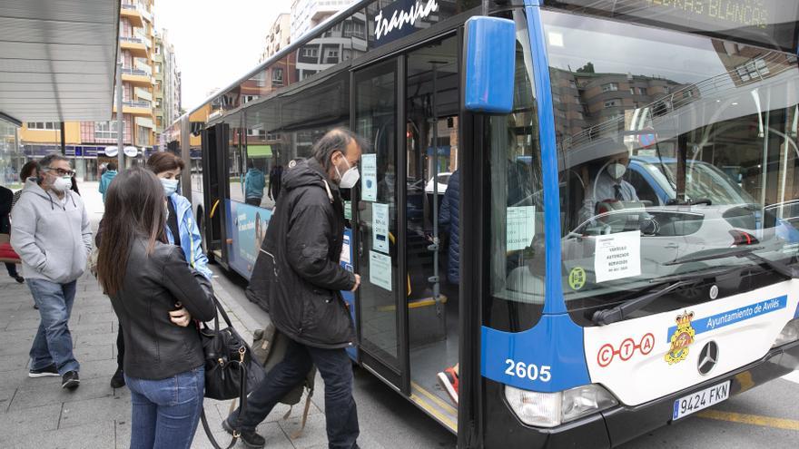 Los problemas de liquidez abocan a la empresa del bus urbano a su  disolución - La Nueva España
