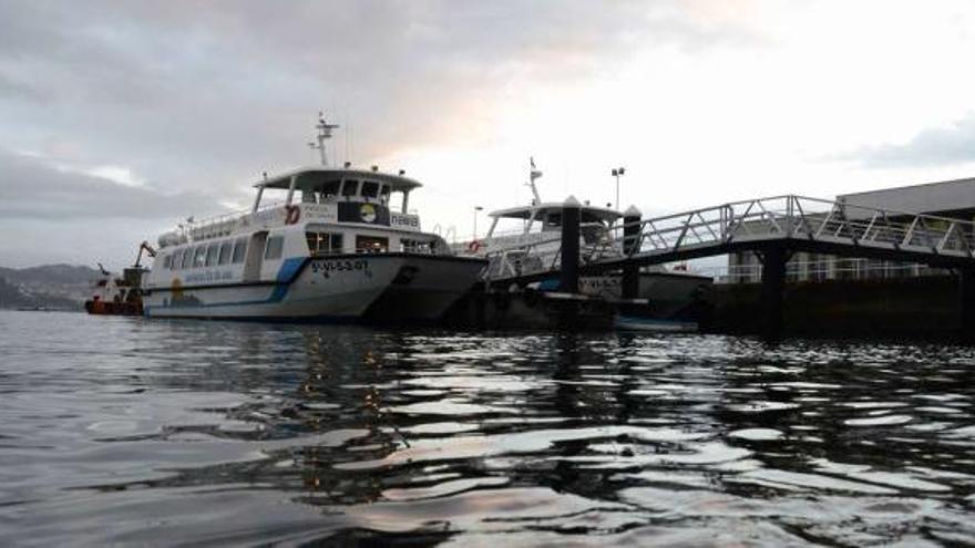 Negros nubarrones se ciernen sobre el servicio de transporte de ría en Moaña.  // Gonzalo Núñez