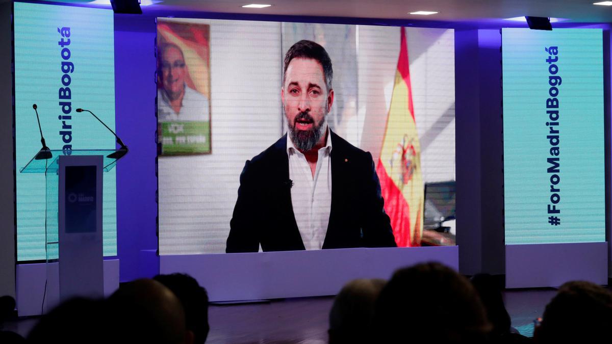 El Presidente de VOX y de la Fundación Disenso, Santiago Abascal, participa por videoconferencia en el I Encuentro Regional de Foro Madrid: 'Por la democracia y las libertades', realizado en Bogotá (Colombia).