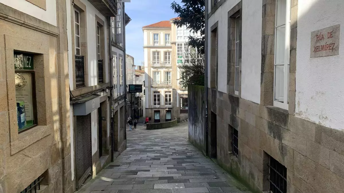 Conoce el origen del nombre de las calles de Santiago: Rúa de Xelmírez