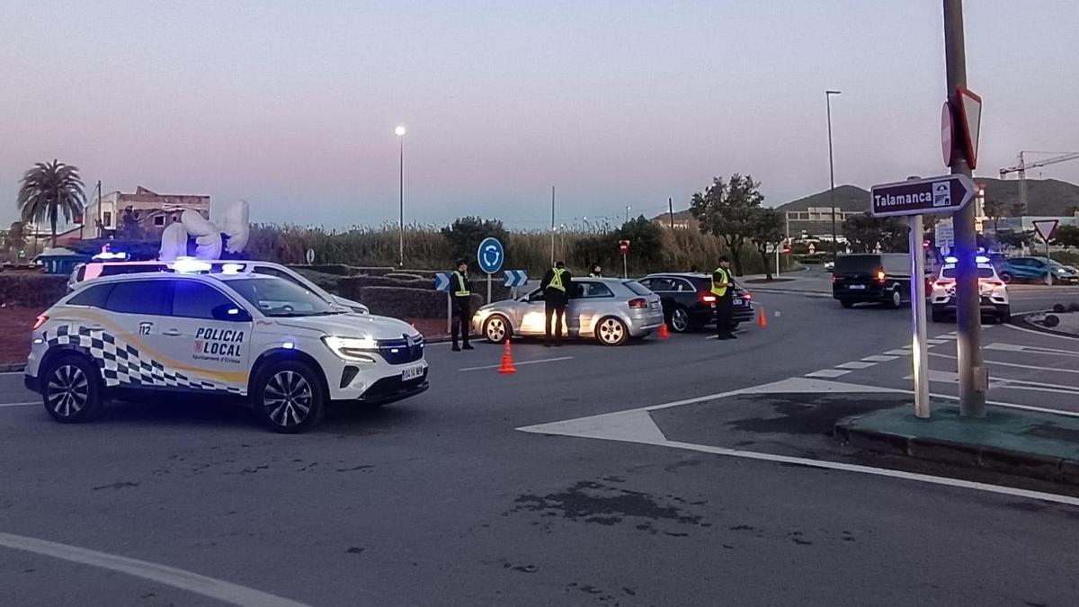 Operativo taxis piratas en Ibiza