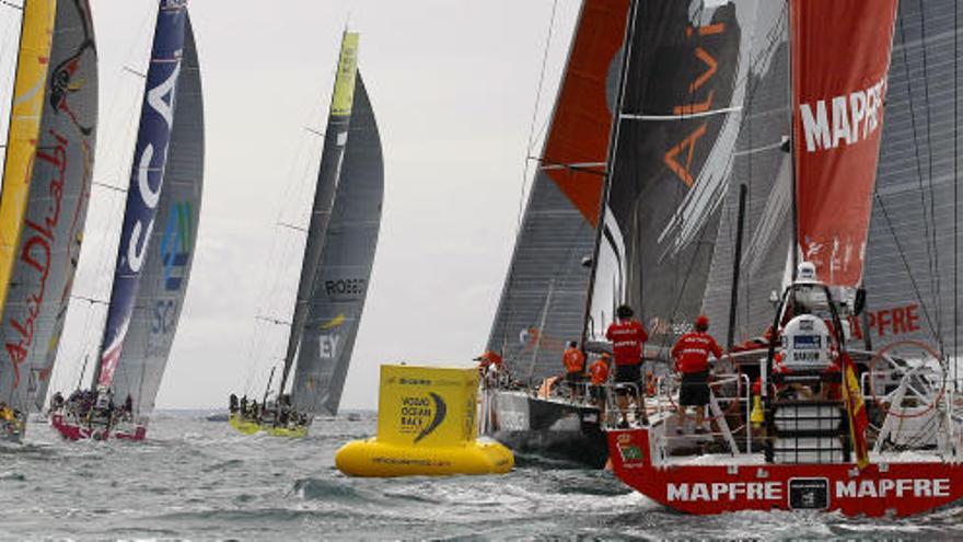 Regata costera de VOR en Alicante.