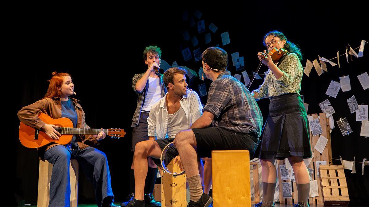 El musical s'ambienta en l'Alemanya nazi