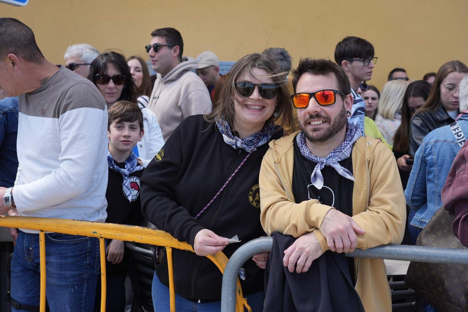Búscate en las fotos: la mascletà del viernes