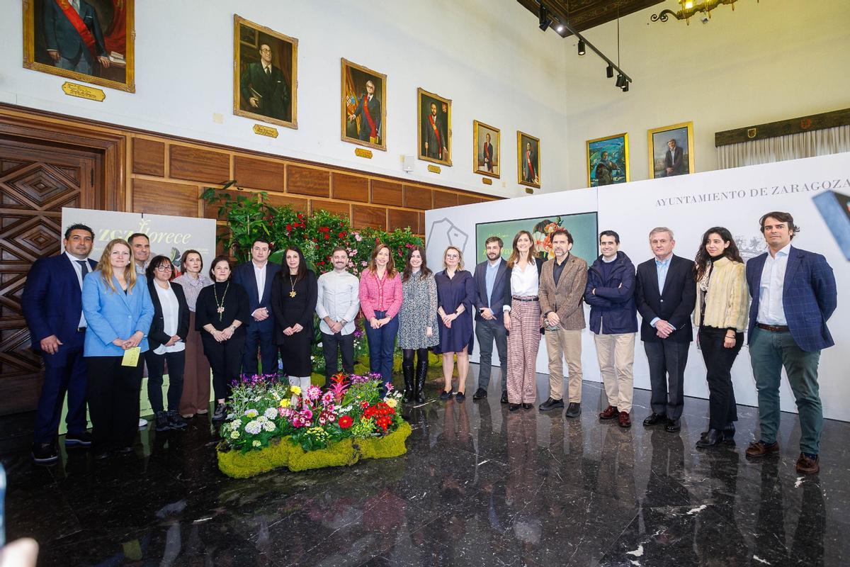 Foto de familia de los organizadores del Zaragoza Florece.