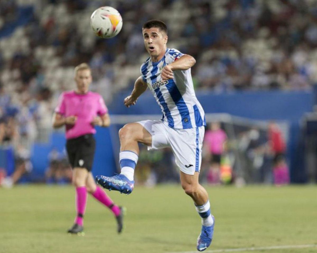 El Málaga CF perfila su nueva columna vertebral