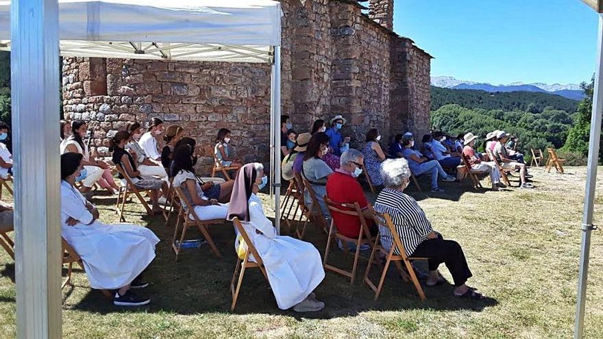 Un moment de l&#039;aplec de Sant Salvador amb el nou rector de Prats