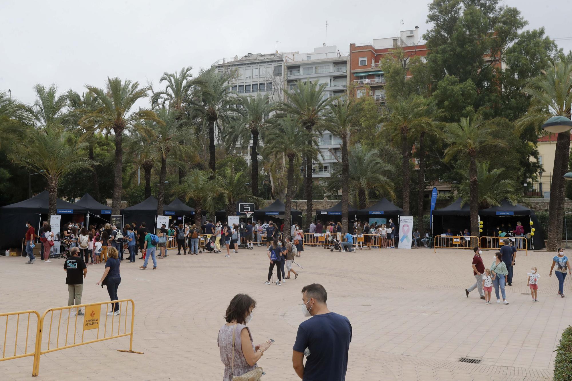 La ‘Nit Mediterrània de les Investigadores’ acerca la ciencia a los niños