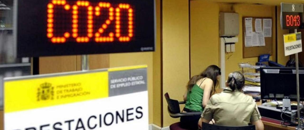 La economía sumergida oculta el pluriempleo para llegar a fin de mes