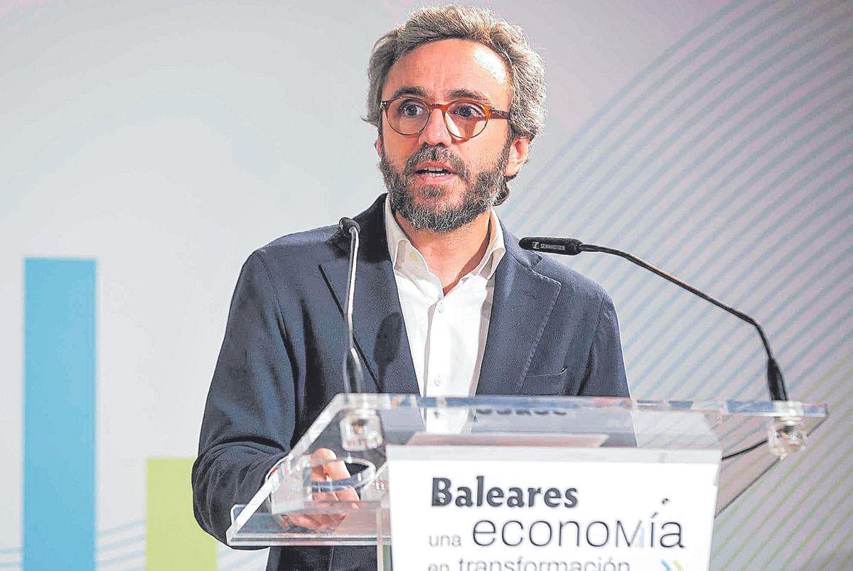 Aitor Moll, consejero delegado de Prensa Ibérica, en la inauguración del Foro Activos Baleares, celebrando en Palma.