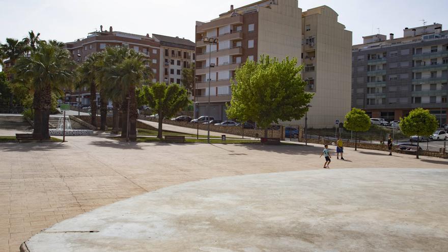 Vecinos de l’Olleria piden medidas contra el ruido por la acumulación de discomóviles