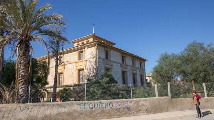 La Casa del Conde es un inmueble protegido.