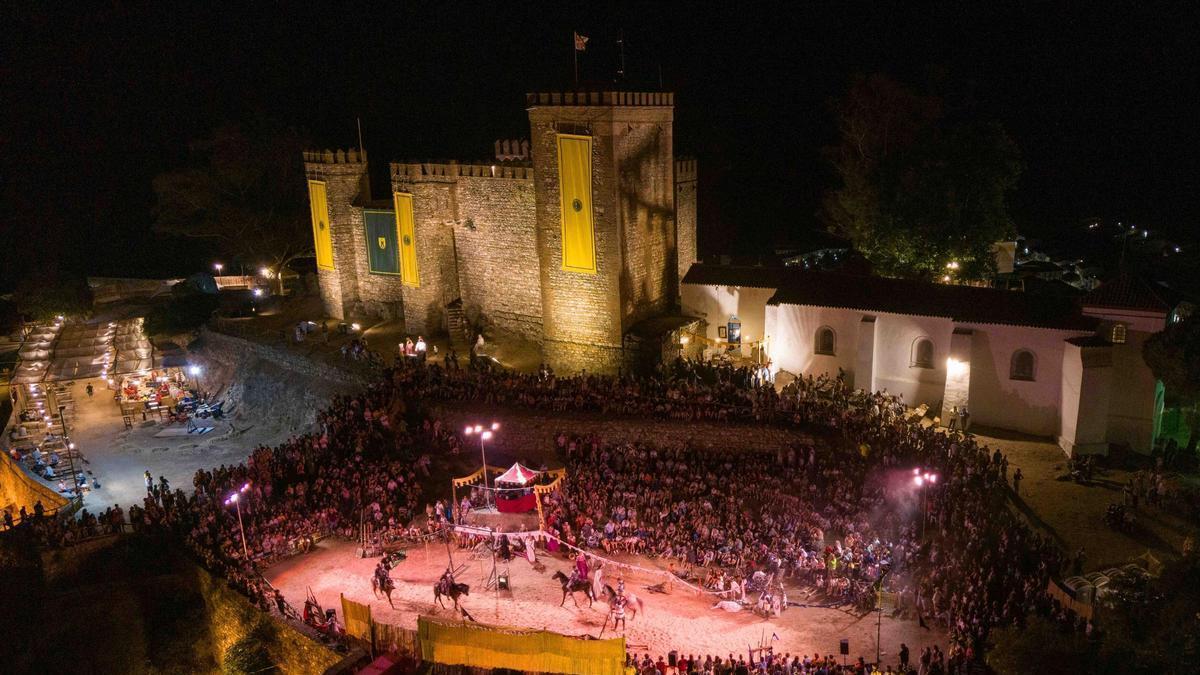 Jornadas Medievales de Cortegana con el famoso castillo como escenario.