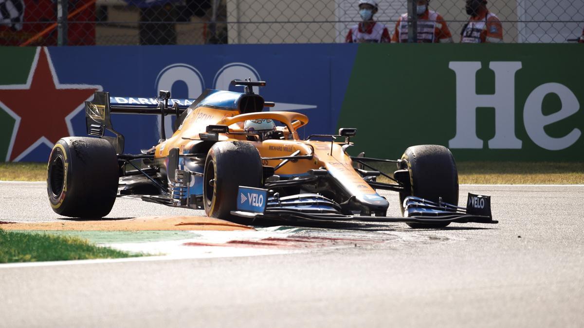 Ricciardo dominando en Monza