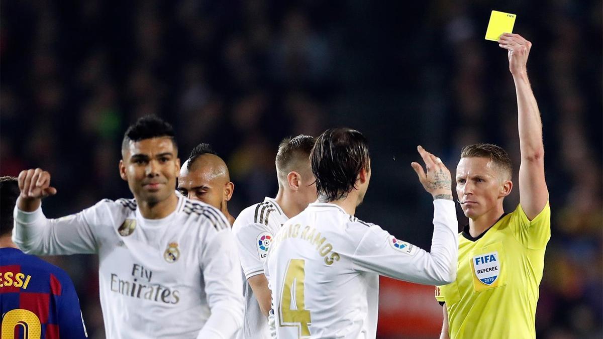 Amarilla de Hernández Hernández a Ramos