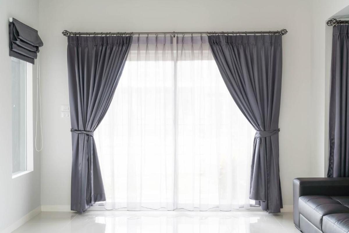 Penja cortines sense fer forats