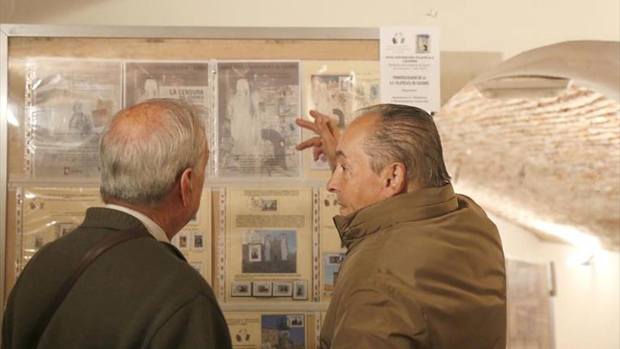 inauguran una muestra de filatelia y numismática