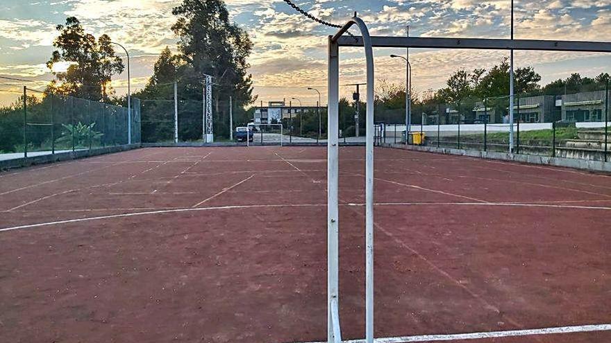 Remodelación de la pista deportiva de Tenorio