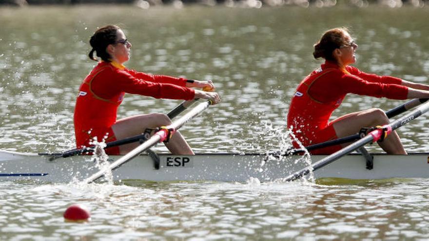 Deportistas españolas en una competición.